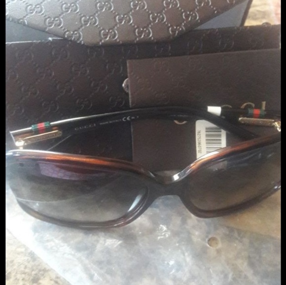 Authentic GucciSUNGLASSES